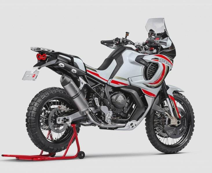 MV Agusta входит в сегмент приключений с двумя новыми моделями