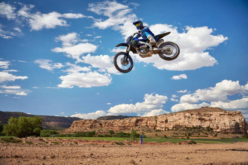 Yamaha анонсирует новые модели YZ450F, YZ125X и YZ250X 2023 года