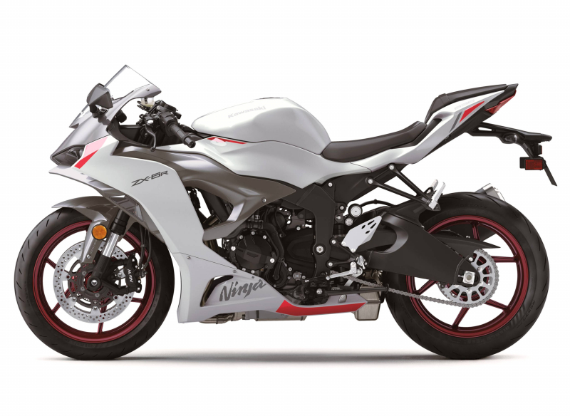 Kawasaki анонсирует обновленный Ninja ZX-6R 2024 года
