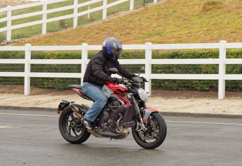 MV Agusta Brutale RR: обзор MD Ride