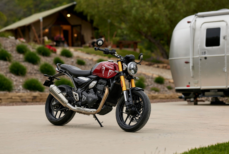 Анонсированы новые синглы Triumph 400cc: Speed 400 и Scrambler 400 X