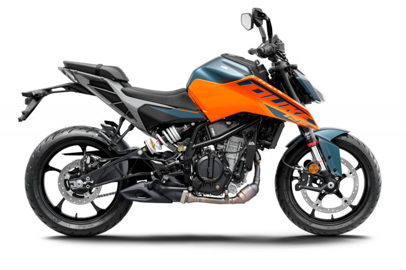 KTM обновляет дизайн Dukes с малым объемом двигателя к 2024 году