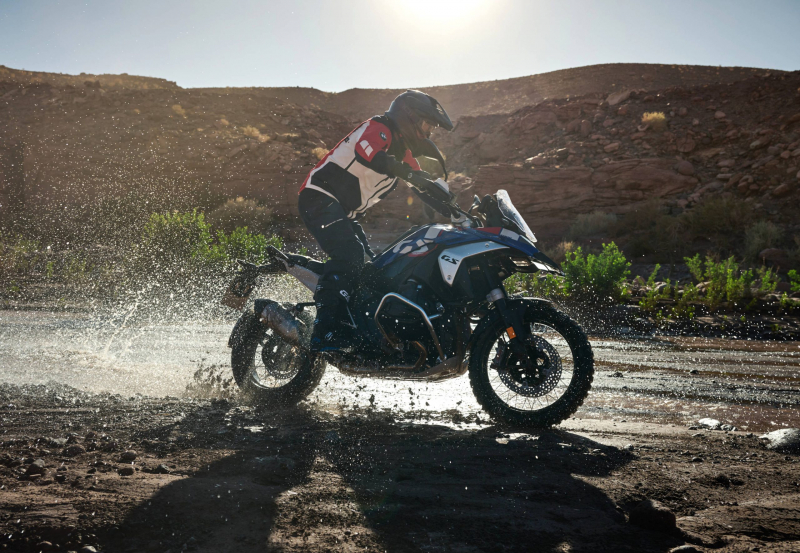 BMW полностью модернизирует R 1300 GS к 2024 году