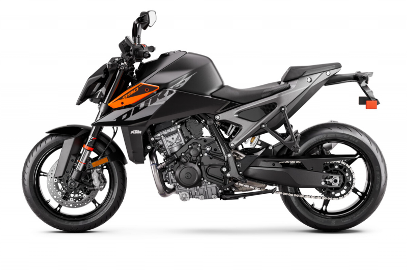 KTM анонсирует 990 Duke 2024 года