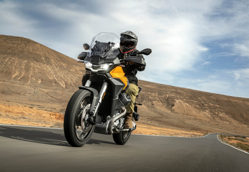 Moto Guzzi представляет совершенно новый Stelvio 2024 года