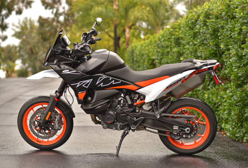 KTM 890 SMT 2024 года (модель для США): обзор MD Ride