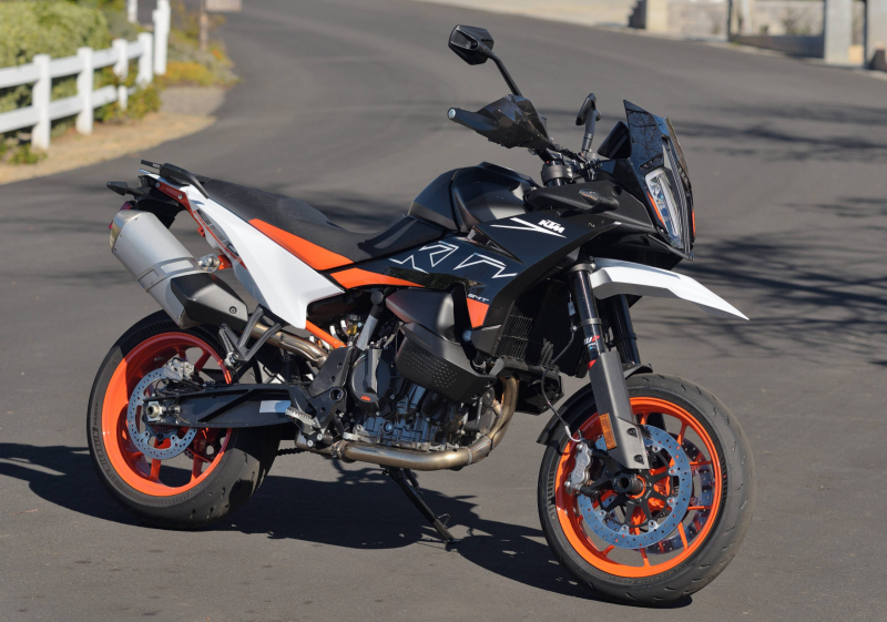 KTM 890 SMT 2024 года (модель для США): обзор MD Ride