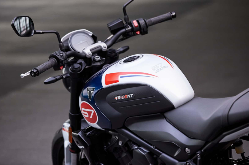 Triumph представляет специальную версию Trident 660 Tribute