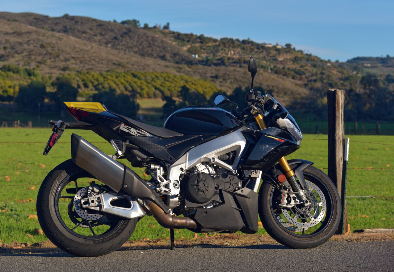 Aprilia Tuono V4 Factory: обзор MD Ride