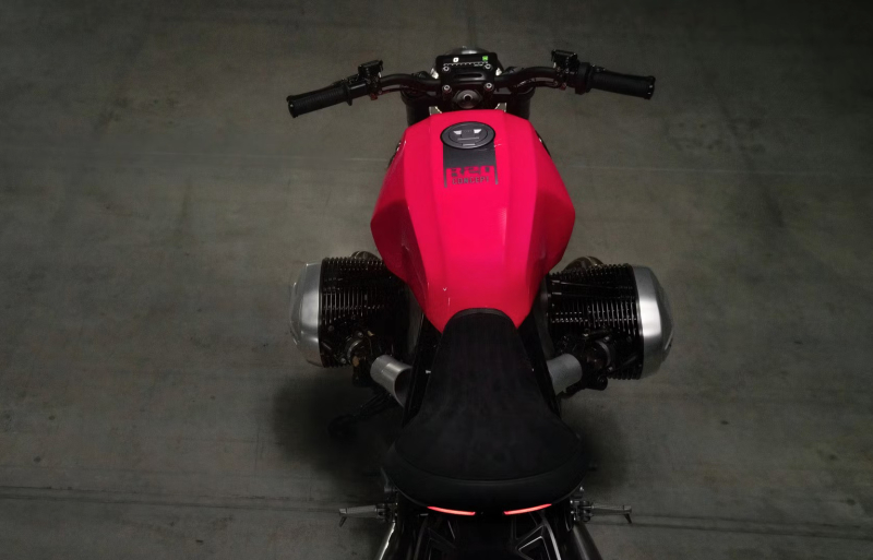 BMW представляет концепт R 20: родстер с большим оппозитным двигателем