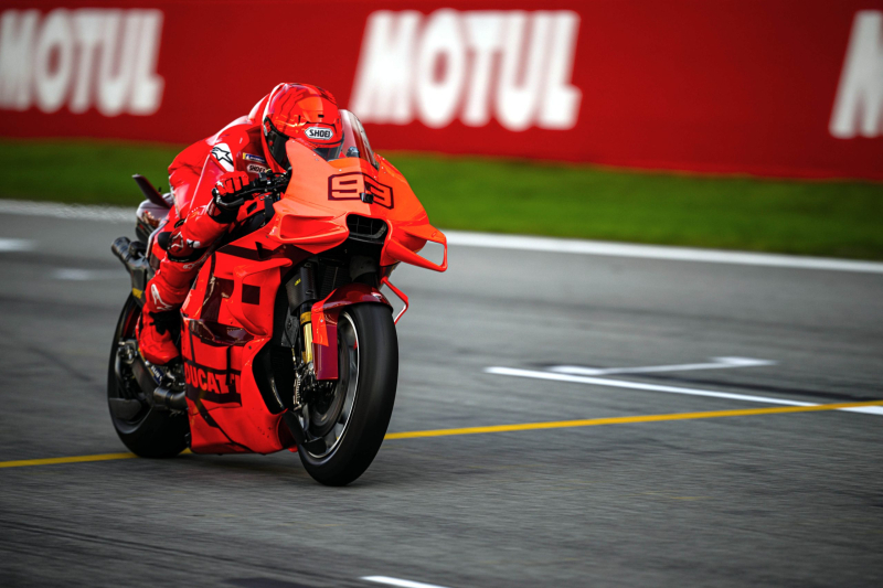 Официальные результаты тестов MotoGP на трассе Каталония