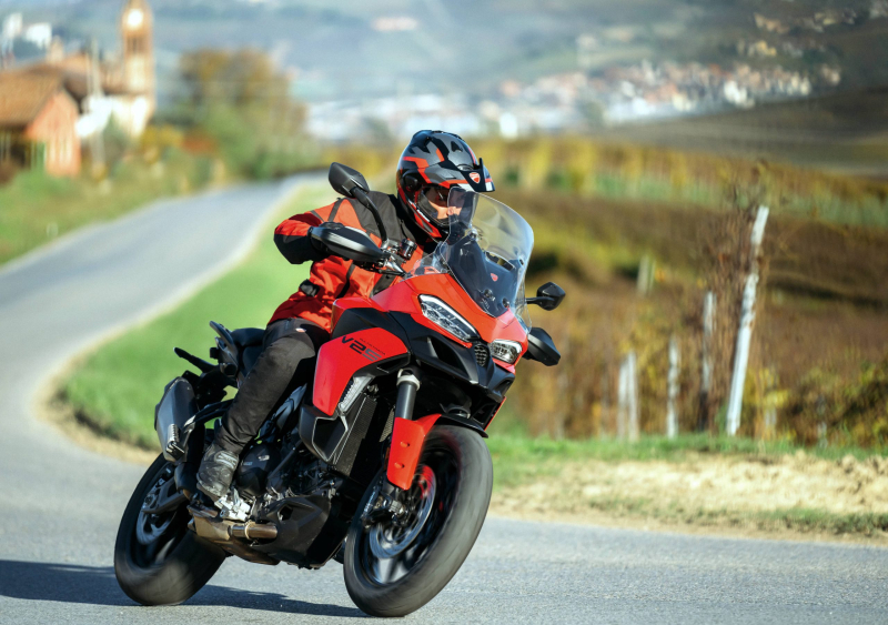 Ducati анонсирует обновленную модель Multistrada V2 2025 года — на 40 фунтов легче предшественника